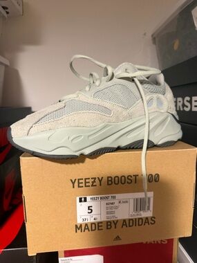 Yeezy Kids Sneakers - Light Grey